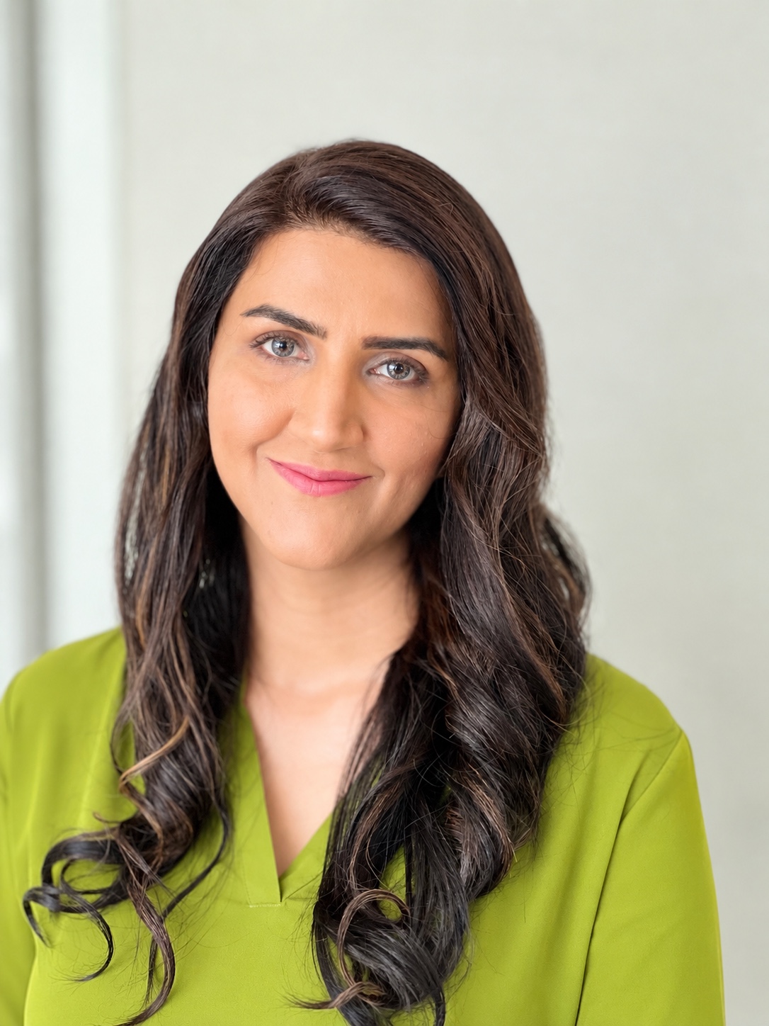 Atekeh Sadat, LCSW — Founder & Therapist
